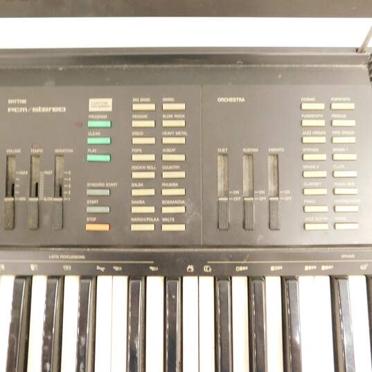 VNTG Yamaha Brand PSR-31 Model Electronic Keyboard image number 5