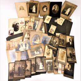Lot Of Antique Black & White Photographs Cabinet Cards Photos Family Portraits