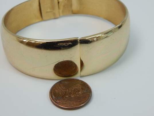 Vintage Whiting & Davis Gold Tone Hinged Bracelet 39.1g image number 6