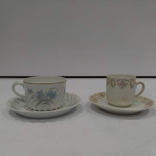 Vintage Teacups & Saucers Assorted 4pc Lot image number 1
