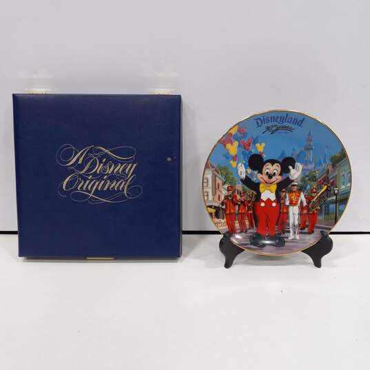 Vintage Disney Limited Edition 30 Years 1955-1985 Collector Plate image number 1