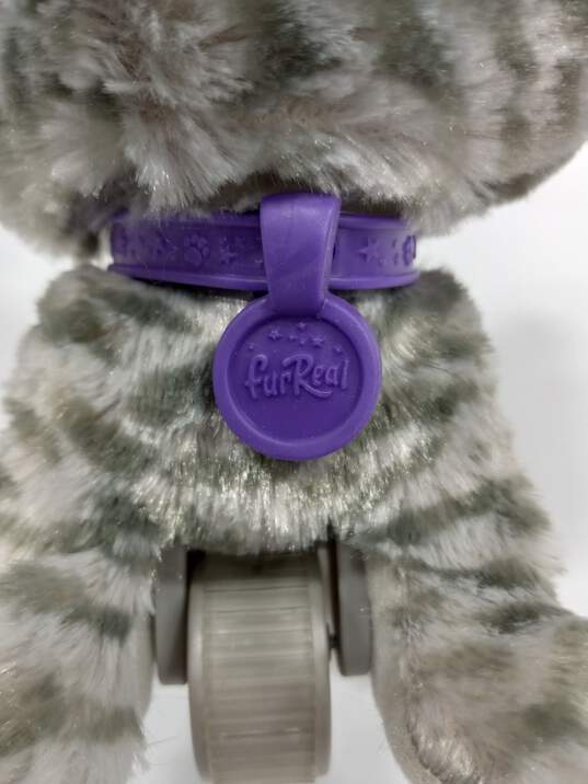 Fur Real Grey Cat Toy image number 5