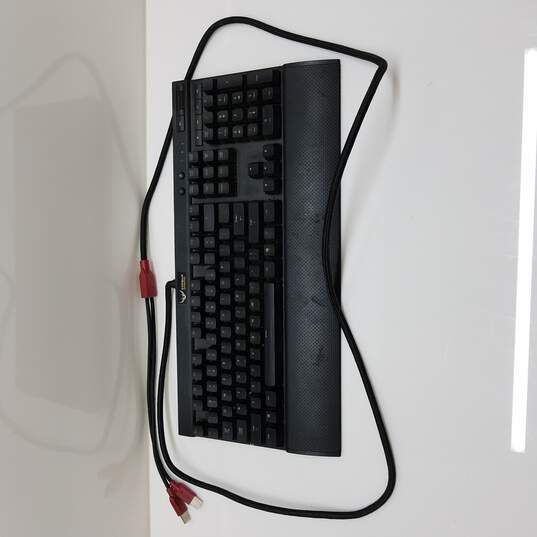 Corsair K70 RGB Gaming Keyboard - Untested image number 1