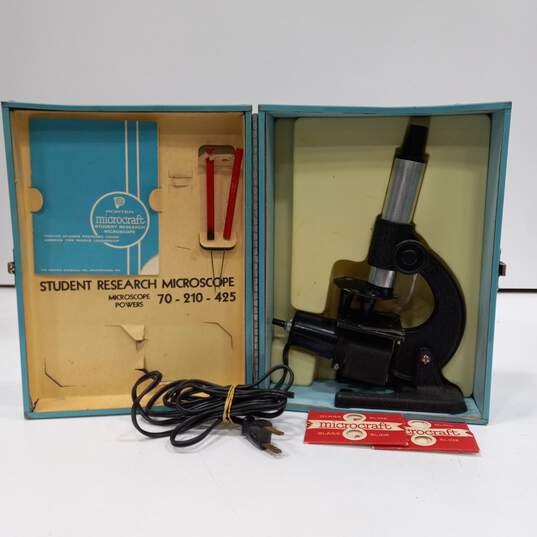 Porter Microcraft Student Research Microscope w/Case and Accessories image number 1