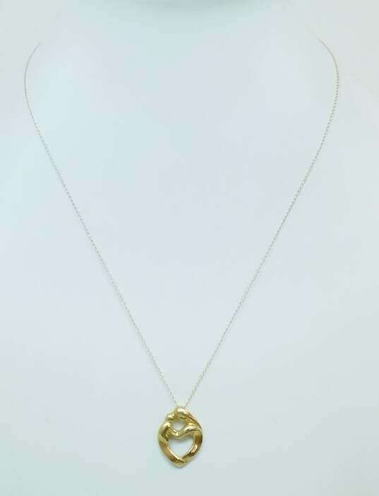14K Yellow Gold Mother & Child Open Heart Pendant Necklace 2.3g image number 2