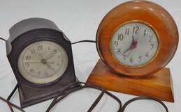 Vintage Sessions Wood & Lincoln Bakelite Art Deco Electric Mantel Clocks