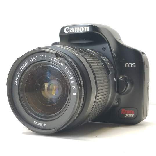 Canon EOS Rebel XSi 12.2MP Digital SLR Camera with 18-55mm Lens image number 3