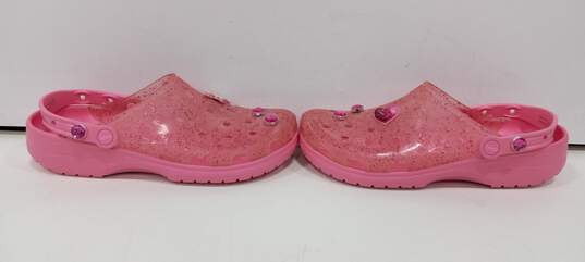 Benefit Cosmetic’s x Crocs Limited Edition Unisex Pink Clogs Size 12 image number 3
