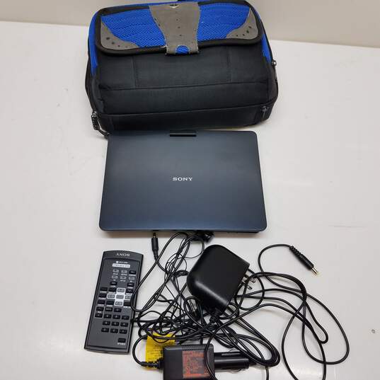 Sony DVP-FX921 Portable DVD Player image number 3