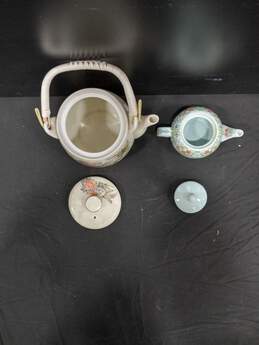 Japanese Teapots w/Lids 4pc Lot alternative image