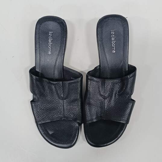Liz Claiborne Black Wedge Sandals Size 7.5 image number 2