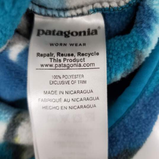 Patagonia Synchilla WM's Fleece Teal Blue & White Trout Tales Elwha Snap Button Pullover Size XS image number 2