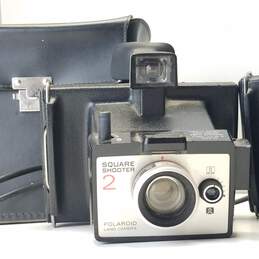 Lot of 4 Assorted Vintage Polaroid Cameras alternative image