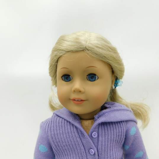 2013 American Girl Doll Blonde Hair Blue Eyes Earrings W/ Hair Accessories Brush image number 3