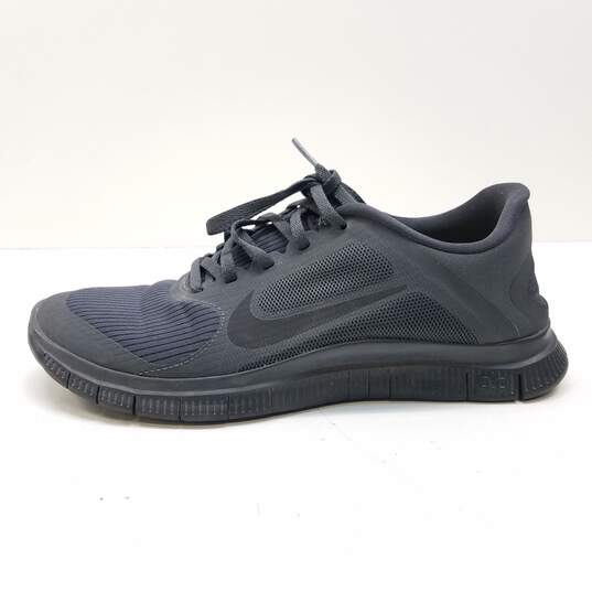 Nike Free Run 4.0 V3 Women's Athletic Shoes Black Size 9.5 image number 1
