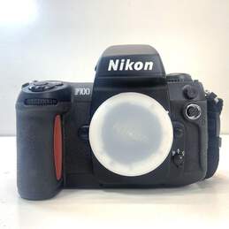 Nikon F100 35mm SLR Camera-BODY ONLY