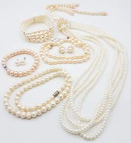 Assorted Pearl Strand Jewelry Lot