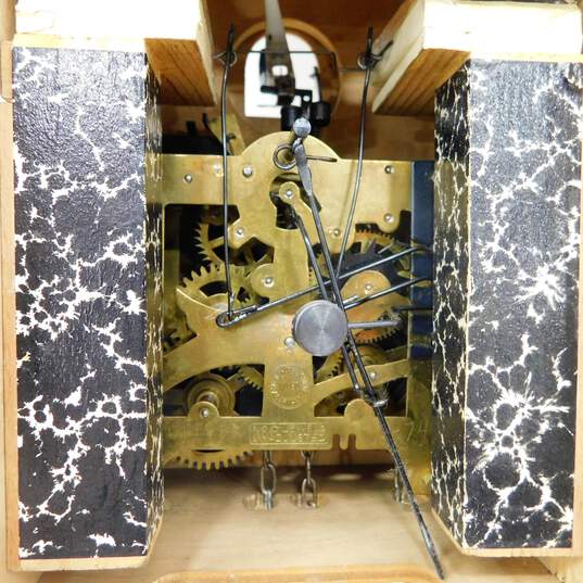 VNTG Schatz Brand 8-Day Model Wooden Cuckoo Clock (Parts and Repair) image number 10