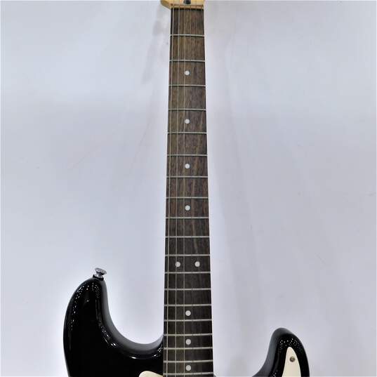 Squier by Fender Affinity Series Strat Model Black Electric Guitar image number 4