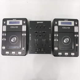 Gemini Brand MX 01 2-Channel Stereo Mixer and CDJ-01 Tabletop CD Players w/ Accessories (Parts and Repair) alternative image