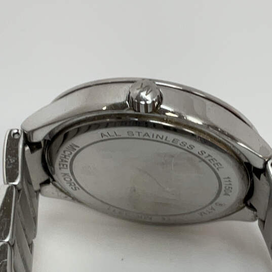 Designer Michael Kors Kerry MK-3311 Silver-Tone Pave Crystal Analog Watch image number 4
