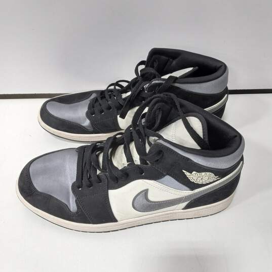 Air Jordan 1 Mid SE Shoes Size 11 image number 1
