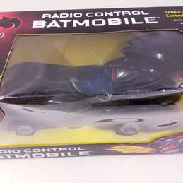 Kenner Batman & Robin Radio Control Batmobile alternative image