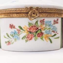 Limoges Vintage Keepsake Porcelain Hinged Keepsake Box alternative image