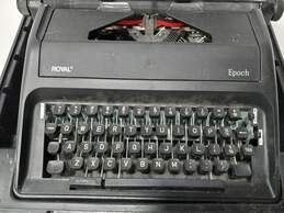 Royal Epoch Manual Typewriter alternative image