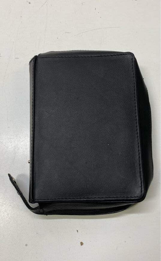 MDS Black Leather Brevery Cover Zip Case image number 2