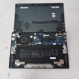 ASUS ZenBook 14 UM425I notebook, AMD Ryzen 7 4700U (2.0GHz), 8GB on board, No SSD - (Will not power on) - Parts or Repair alternative image