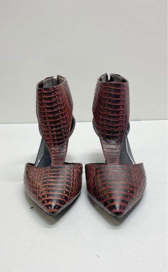 Kenneth Cole T-Strap Red Reptile Print Heels Women 7.5 image number 3