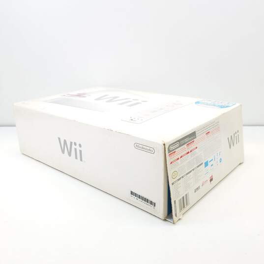 Nintendo Wii Console W/ Accessories IOB image number 1