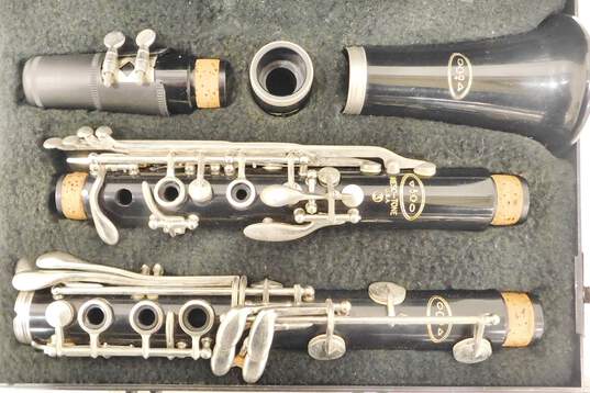 Leblanc 7214 and Vito 7212 B Flat Student Clarinets w/ Accessories (Set of 2) image number 2