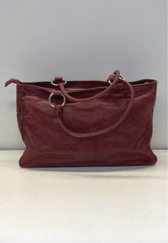 Berge Italy Burgundy Leather Zip Tote Bag image number 2