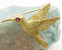 Vintage 18K Yellow Gold Ruby Accent Hummingbird Brooch 5.4g