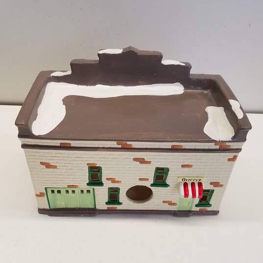 Department 56 Snow Village Village Market 1988- SOLD AS IS, NO LIGHT CORD image number 4