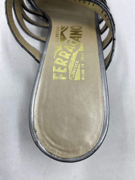 Authentic Salvatore Ferragamo Grey Flip Flop Sandal Women 8 image number 5
