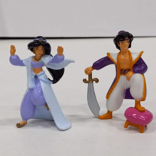 Bundle of Assorted Disney Aladdin Character Toy Figures In Original Packaging image number 3