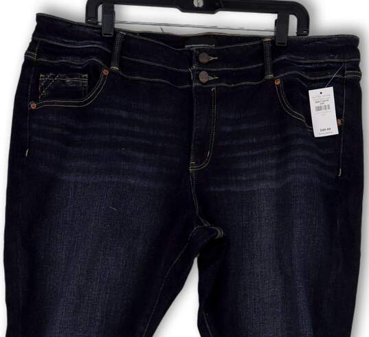 NWT Womens Black Denim Dark Wash Pockets Stretch Skinny Jeans Size 38/32 image number 3