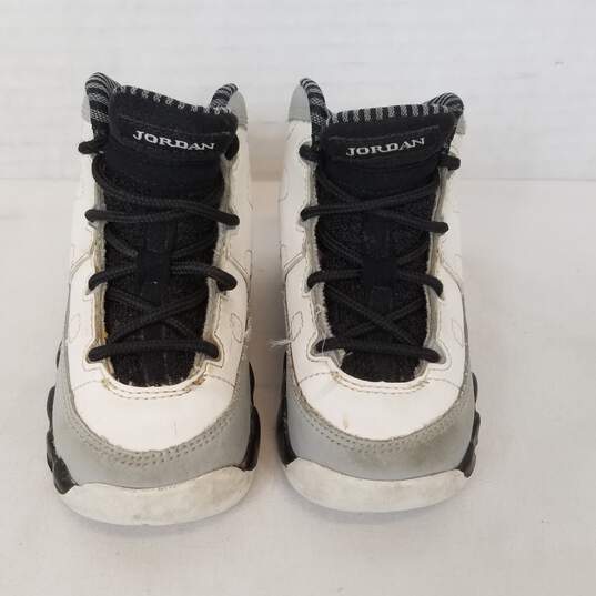 Nike  Baby Air Jordan 9 Retro Toddler Size  6C   Color Blac kWhite Gray image number 6