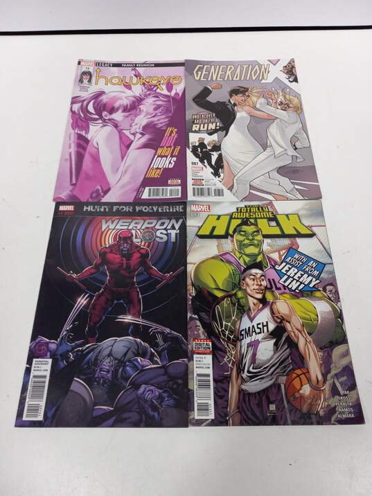 Bundle of 12 Assorted Marvel Comic Books image number 4