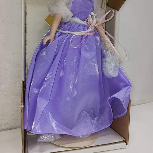 Franklin Heirloom Porcelain Doll image number 3