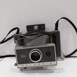 Vintage Polaroid Automatic 340 Land Camera alternative image