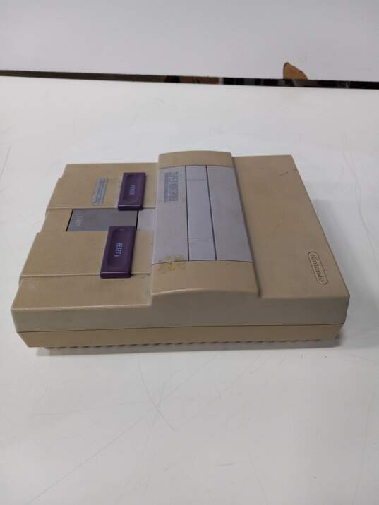 Super Nintendo Entertainment System SNES FOR PARTS or REPAIR image number 2