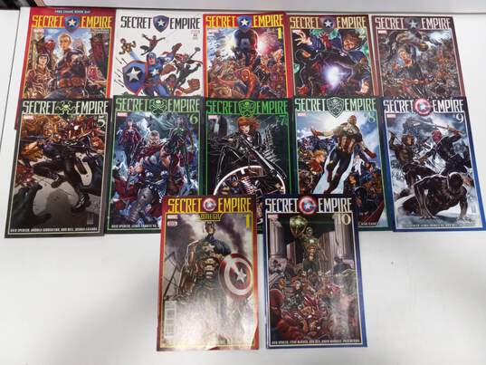 Lot of 12 Marvel Comics image number 1