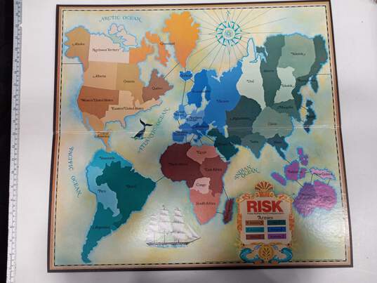 Pair of Vintage Board Games: Scrabble And Risk image number 2