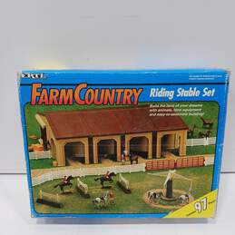 Vintage 1991 Ertl Farm Country Riding Stable Set IOB alternative image