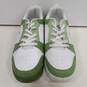 Boys White Green Lace Up Low Top Basketball Shoes Size 3 image number 1