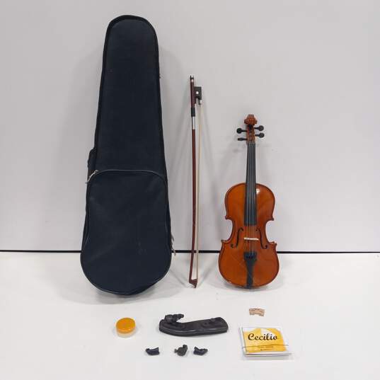 Violin 1/8 Acoustic with Bow & Travel Case image number 1